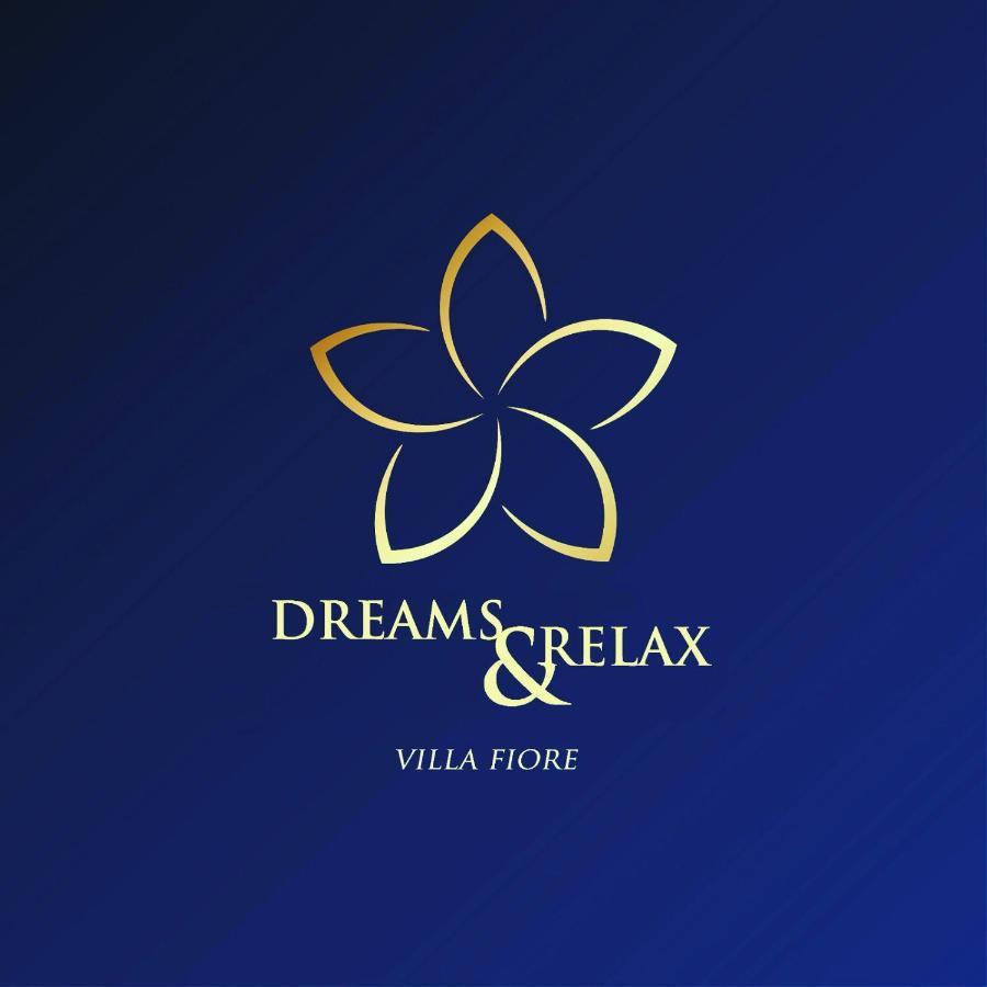 Dream & Relax Villa Fiore Bari Bagian luar foto
