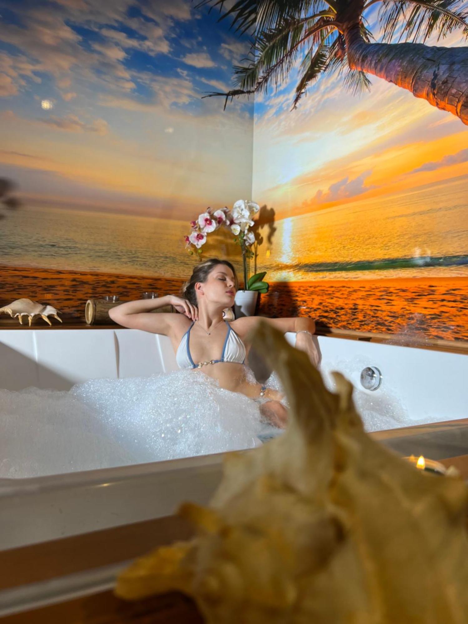 Dream & Relax Villa Fiore Bari Bagian luar foto